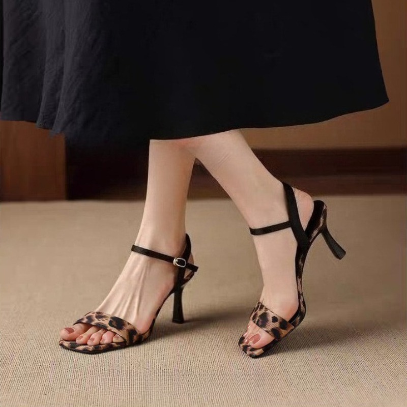 Сексуальные босоножки на высок – обзор и цена Leopard Print Heels