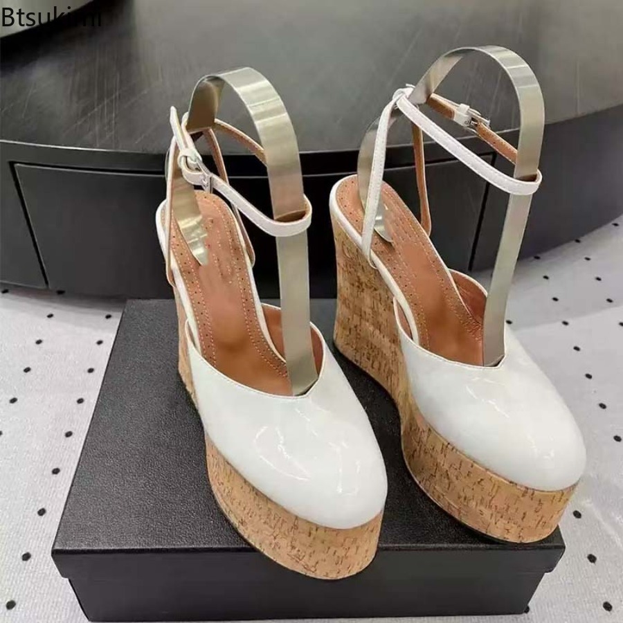 Женские босоножки на танкетке  – обзор и цена Cork Wedge Sandal
